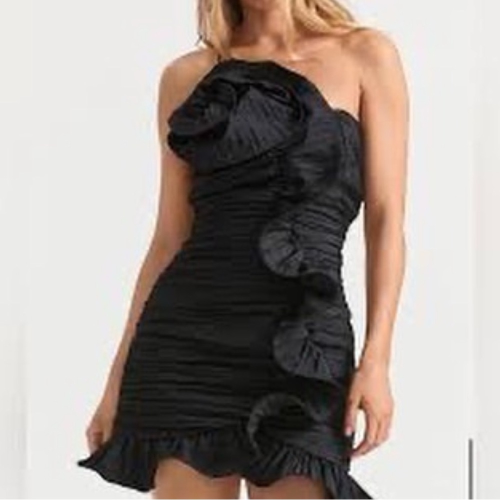 black mini dress